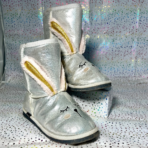 Girls MUK LUKS Zoo Babies Faux Fur Bunny Rabbit Boots Silver Sparkle Size 3 - Picture 2 of 9